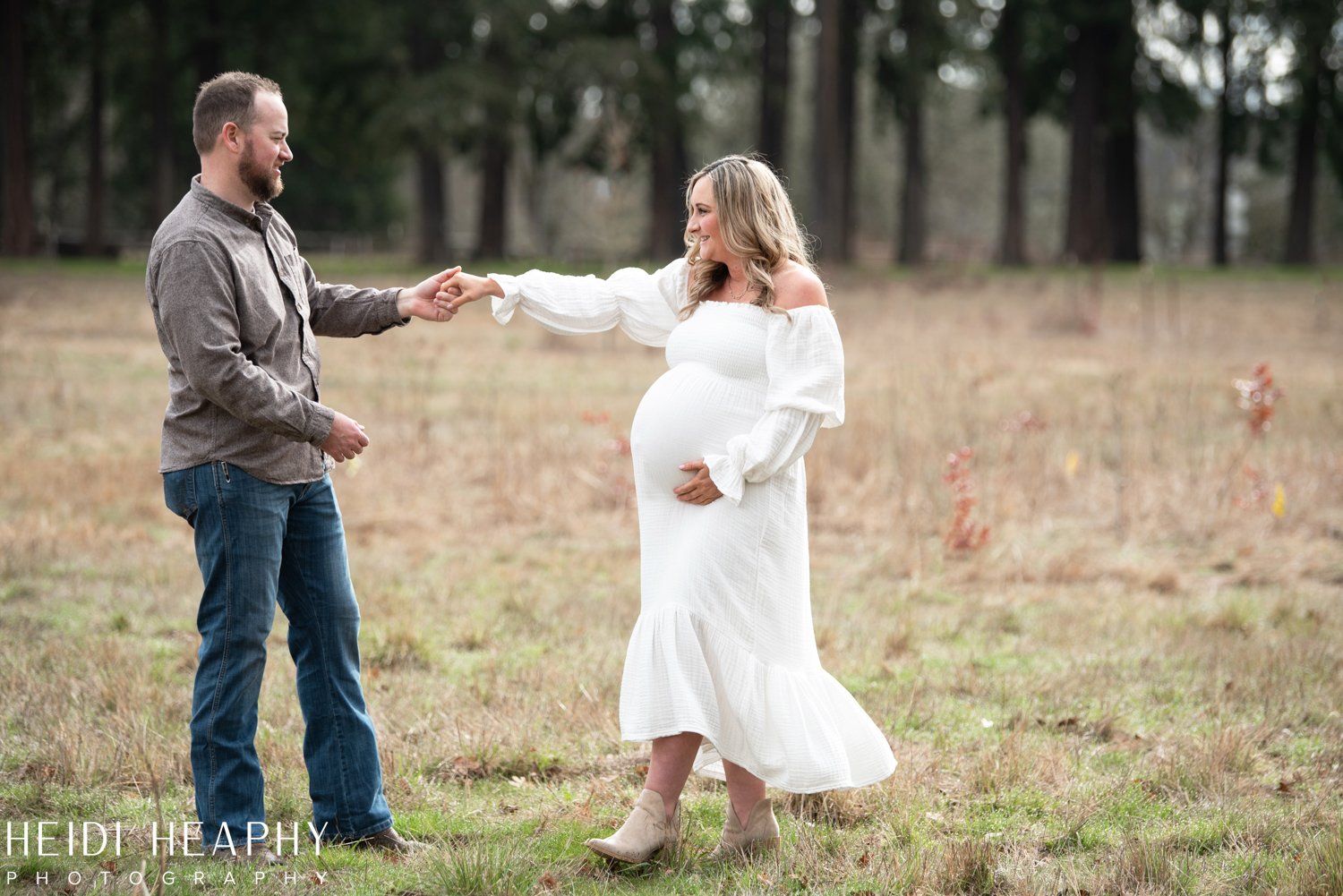 Hillsboro Oregon Photographer, Oregon Photographer, Portland Maternity Photographer_12.jpg