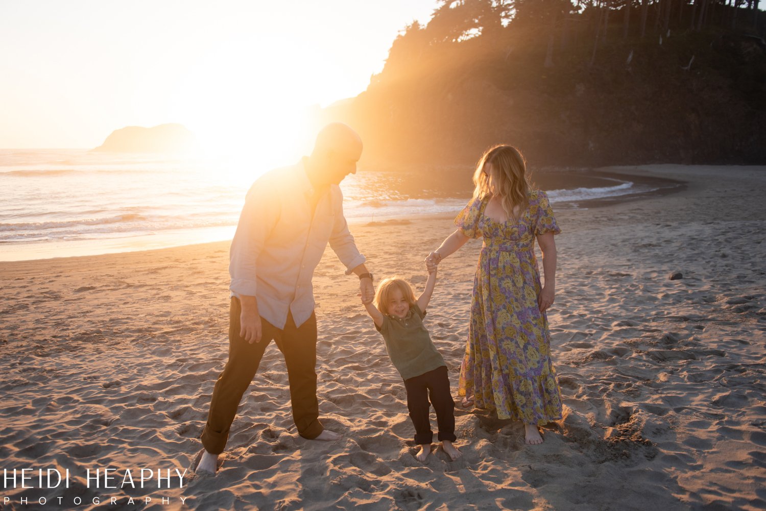 Cannon Beach Photographer, Cannon Beach, Oregon Coast Photographer, Oregon Coast, Cannon Beach Family Photographer_36.jpg