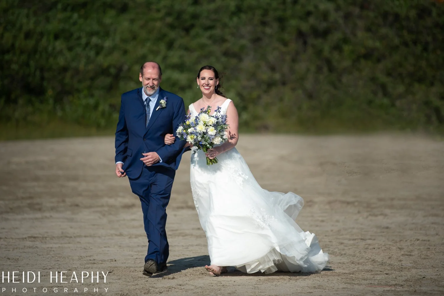Pacific City Wedding, Cape Kiwanda Wedding, Oregon Coast Photographer, Oregon Coast Wedding Photographer-3.jpg
