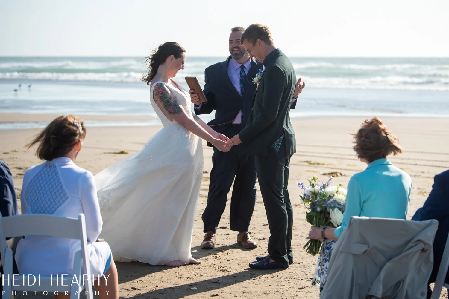 Pacific City Wedding, Cape Kiwanda Wedding, Oregon Coast Photographer, Oregon Coast Wedding Photographer-12.jpg