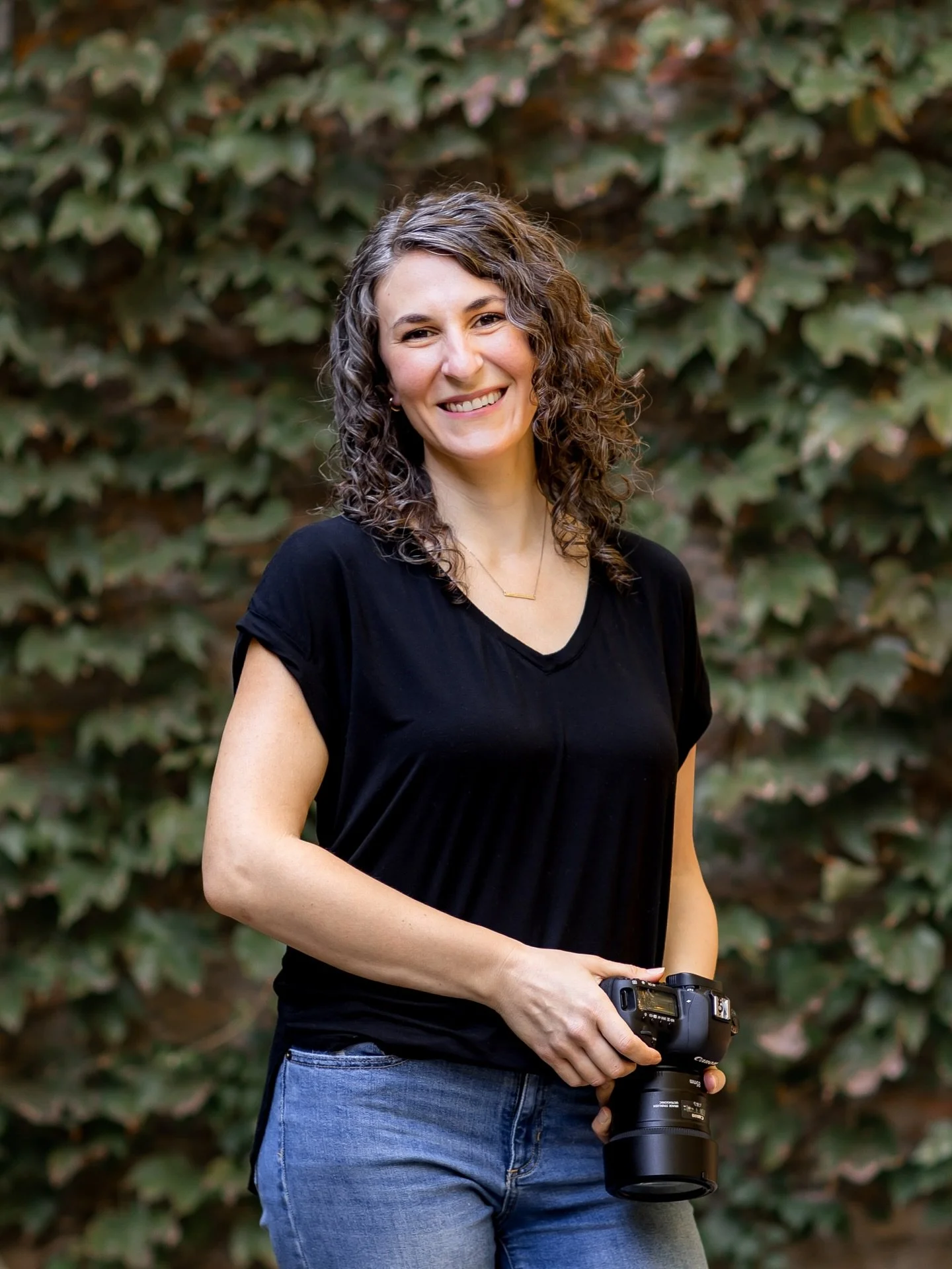 Hey hey! If we haven&rsquo;t met yet, my name is Kayleigh and I&rsquo;m the face behind Kayleigh Gossett Photography! Here are a few fun facts about me:

1. Photography has been my job for the last 10 years but it is also such a passion of mine. I ab