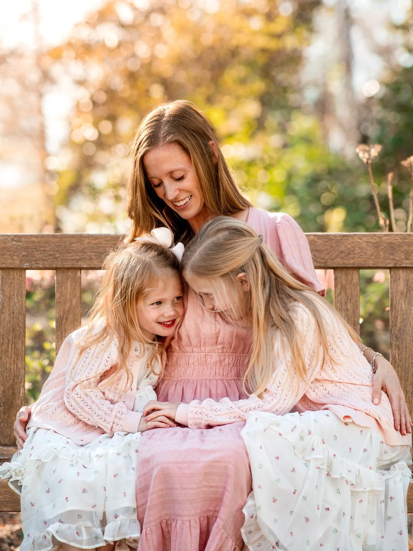 The most beautiful mommy &amp; me session at @dixonmemphis on Sunday 🥹 just wait until you see how stunning the tulips are there right now! Scheduling can be tricky but I promise it is worth it. Have you made it to the Dixon to see their amazing tul