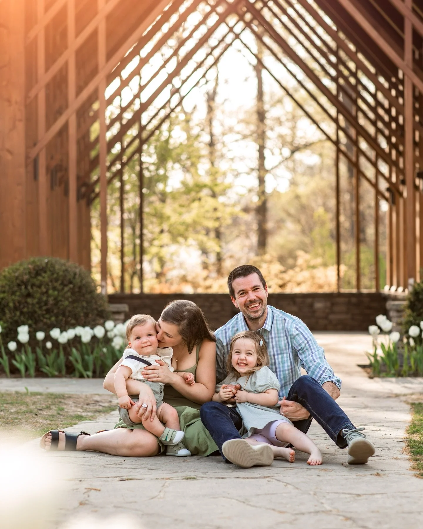 What an incredible gift it is for me to be able to capture so many seasons and moments for families! I don&rsquo;t take any session for granted and I try my best to capture authentic relationships between you and those you hold dear. The Memphis Bota
