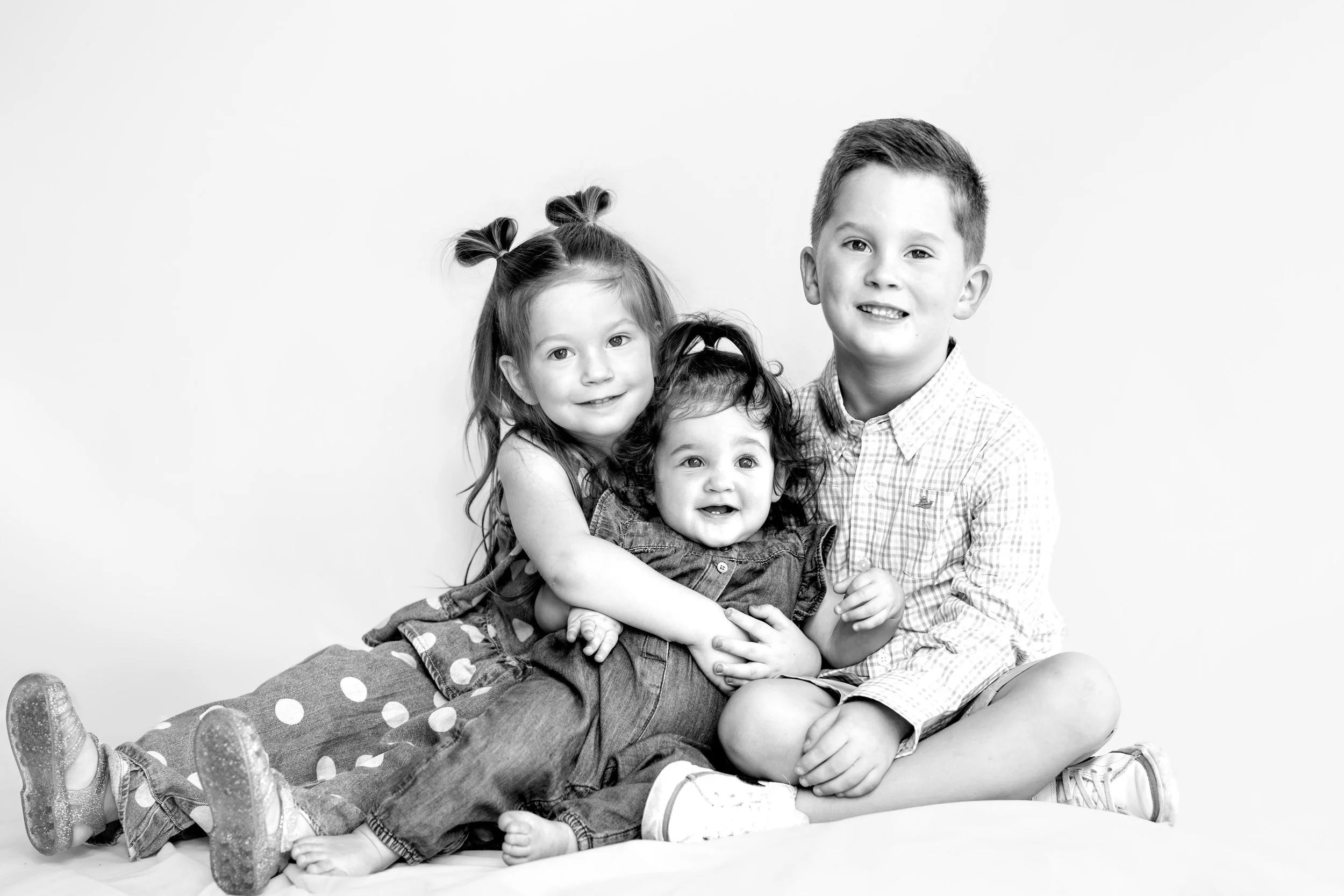 Black and white personality mini sessions Memphis, Germantown, Collierville, Tennessee, silly, fun, joyful, relaxed, photography, family photography