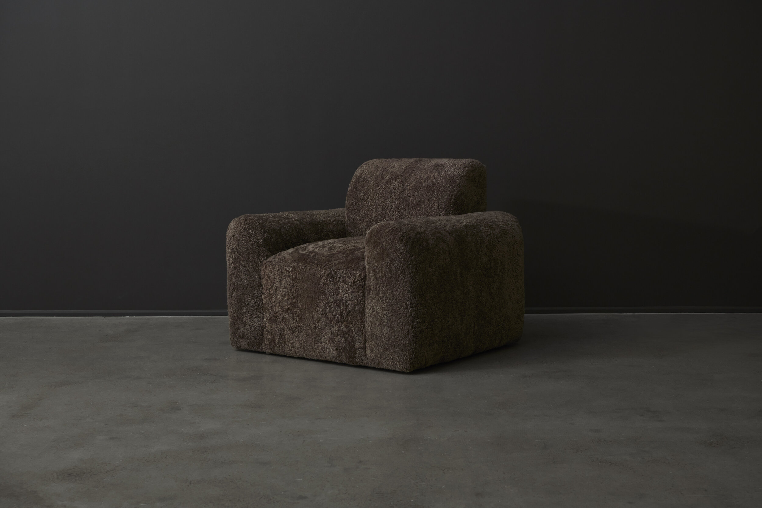 GTC Shearling Swivel Side Cappuccino.jpg