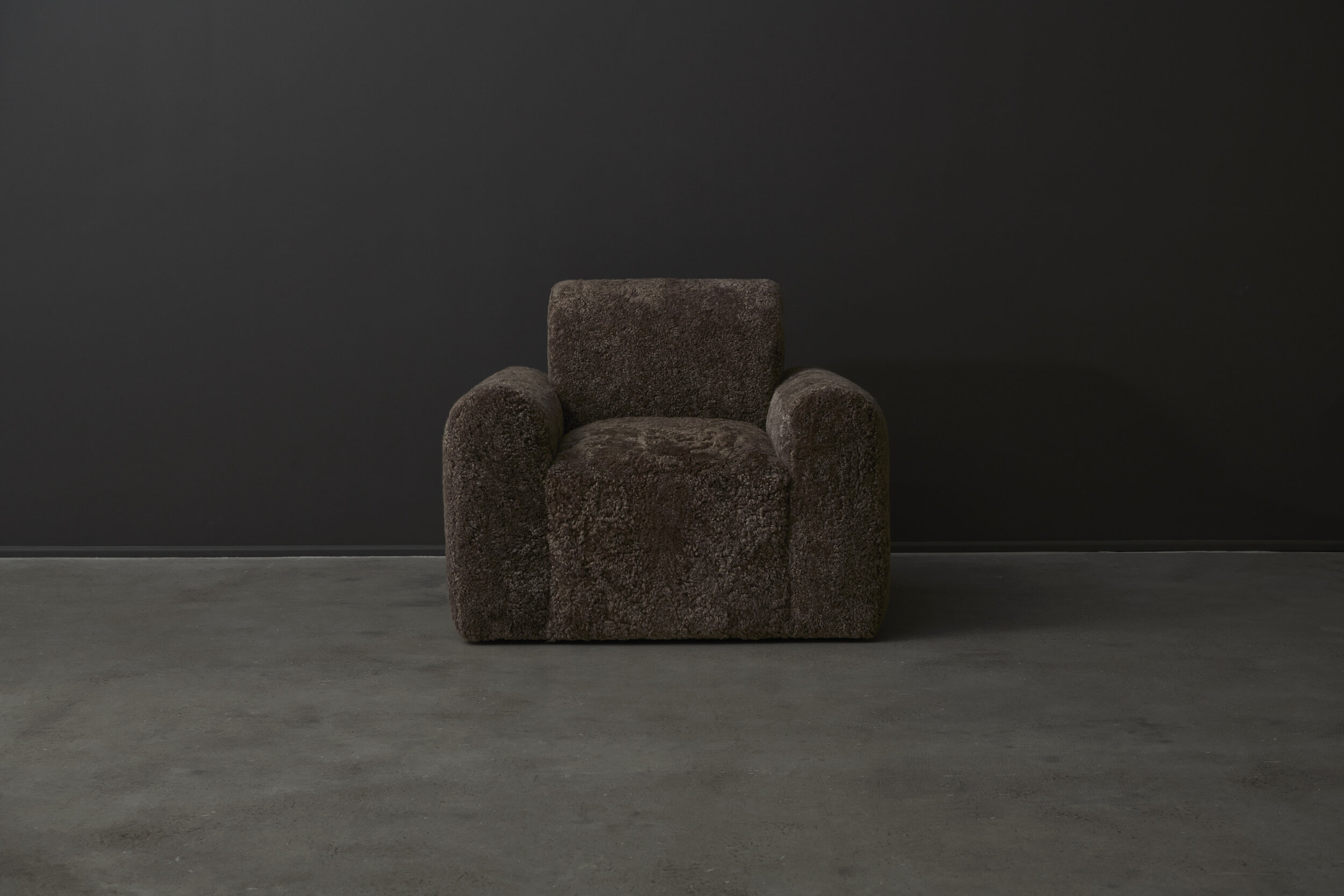 GTC Shearling Swivel in Cappuccino.jpg