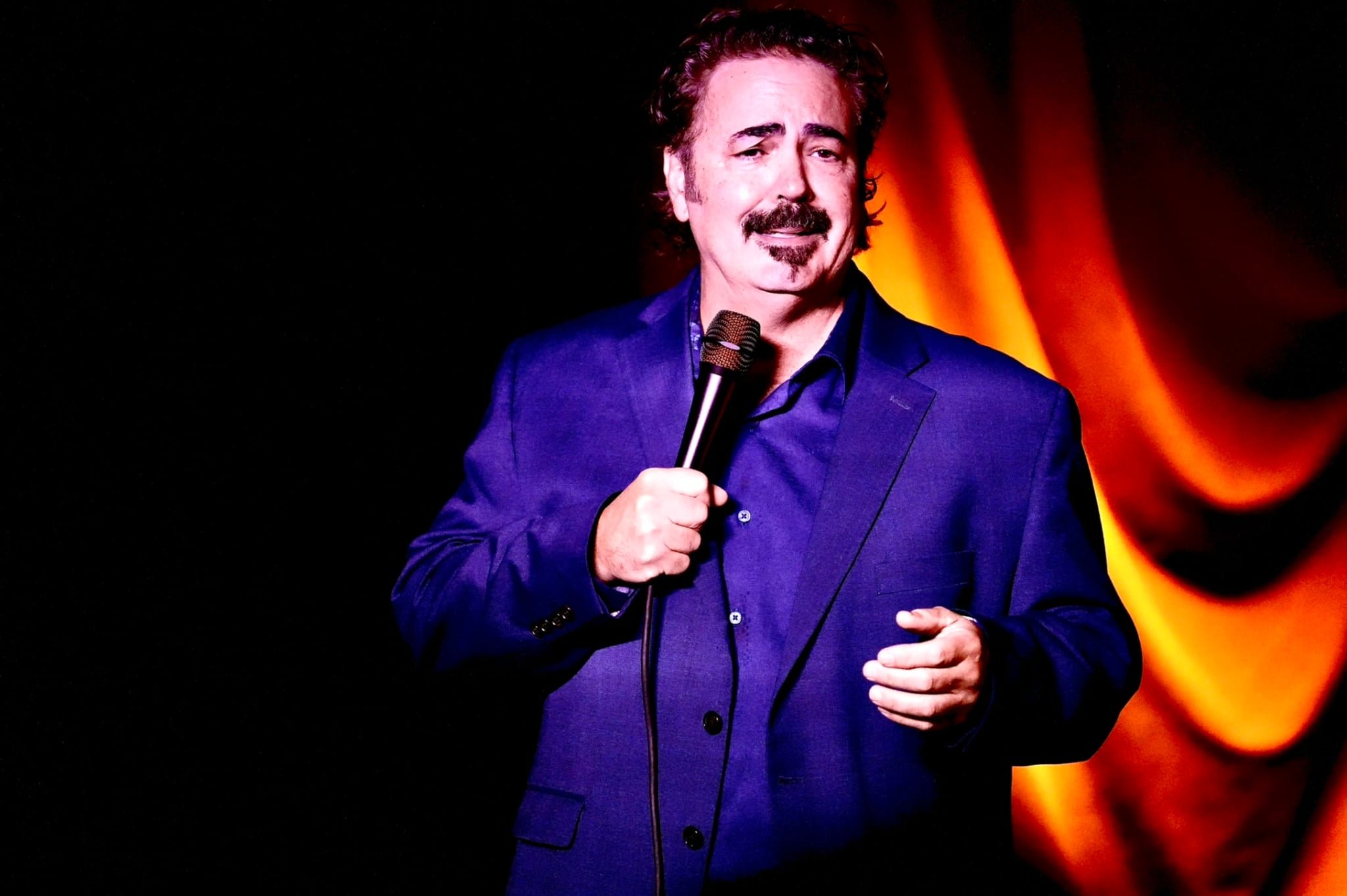 Headliner - Vince Valenzuela