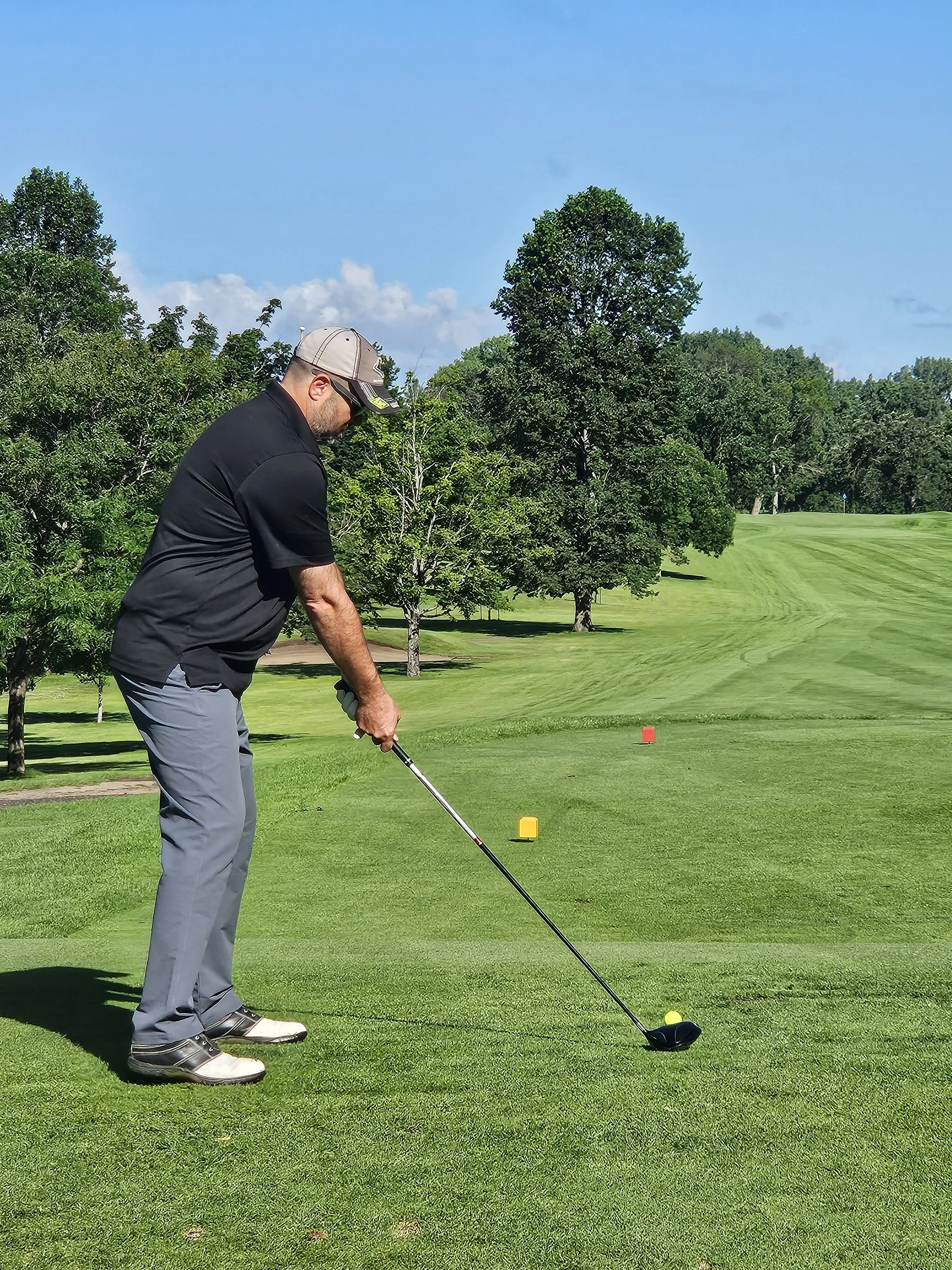 Chris teeing off.