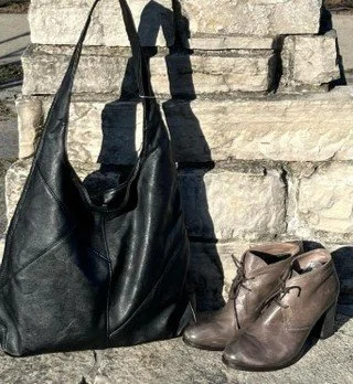 Whether you&rsquo;re hunting for that perfect vintage find, a locally made statement piece, or unique upcycled fits, @spool_ravinia has it all. From one-of-a-kind clothing to jewelry and home decor, it&rsquo;s a treasure trove of curated style. Stop 