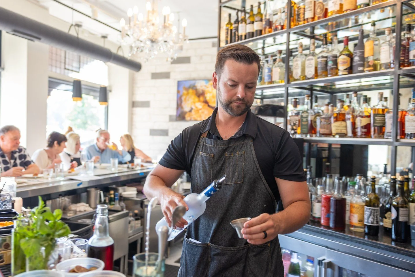 🍸Cheers to National Cocktail Day in the Ravinia District!

Whether you&rsquo;re in the mood for something classic, bold, or a little unexpected, our neighborhood has your perfect pour waiting. Celebrate the day with a delicious cocktail from @abigai