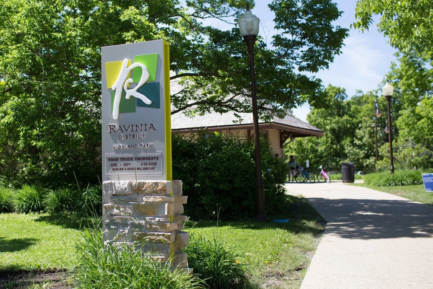 Just a short trip from the city, the Ravinia District is closer than you think!

Escape the hustle of Chicago and enjoy charming streets, local shops, delicious dining, and vibrant events &mdash; all just a quick drive or Metra ride away. Whether it&