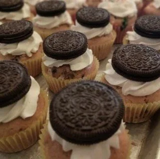 Celebrate World Baking Day with a local favorite in the Ravinia District, @thechunkyscone🧁🍰

From buttery scones to crave-worthy baked goods, it&rsquo;s the kind of spot you accidentally visit twice in one day (no judgment).

Stop by, treat yoursel