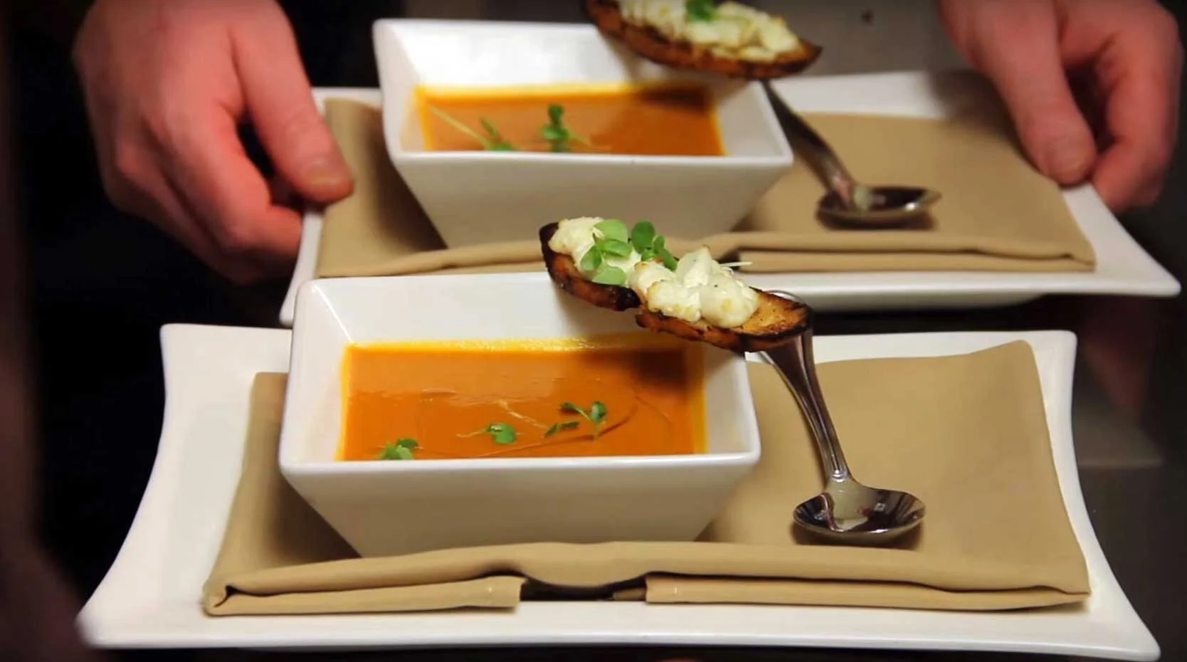 Dining | American Cuisine — Enjoy Highland Park | City of Highland Park, IL