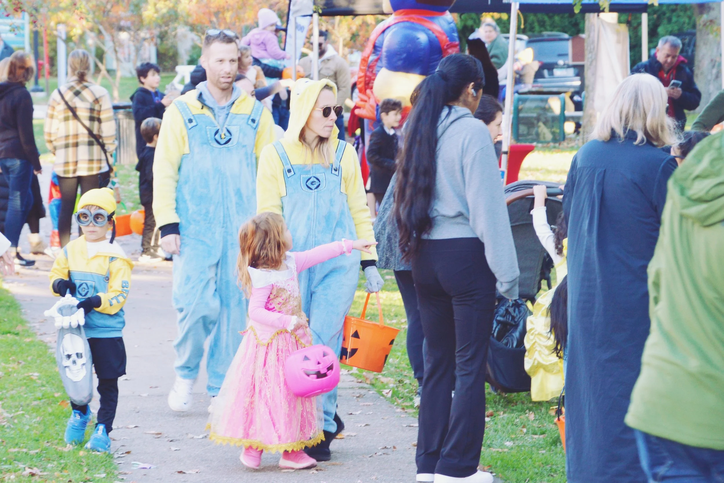 2025 RBD CANDY STROLL (17).jpg