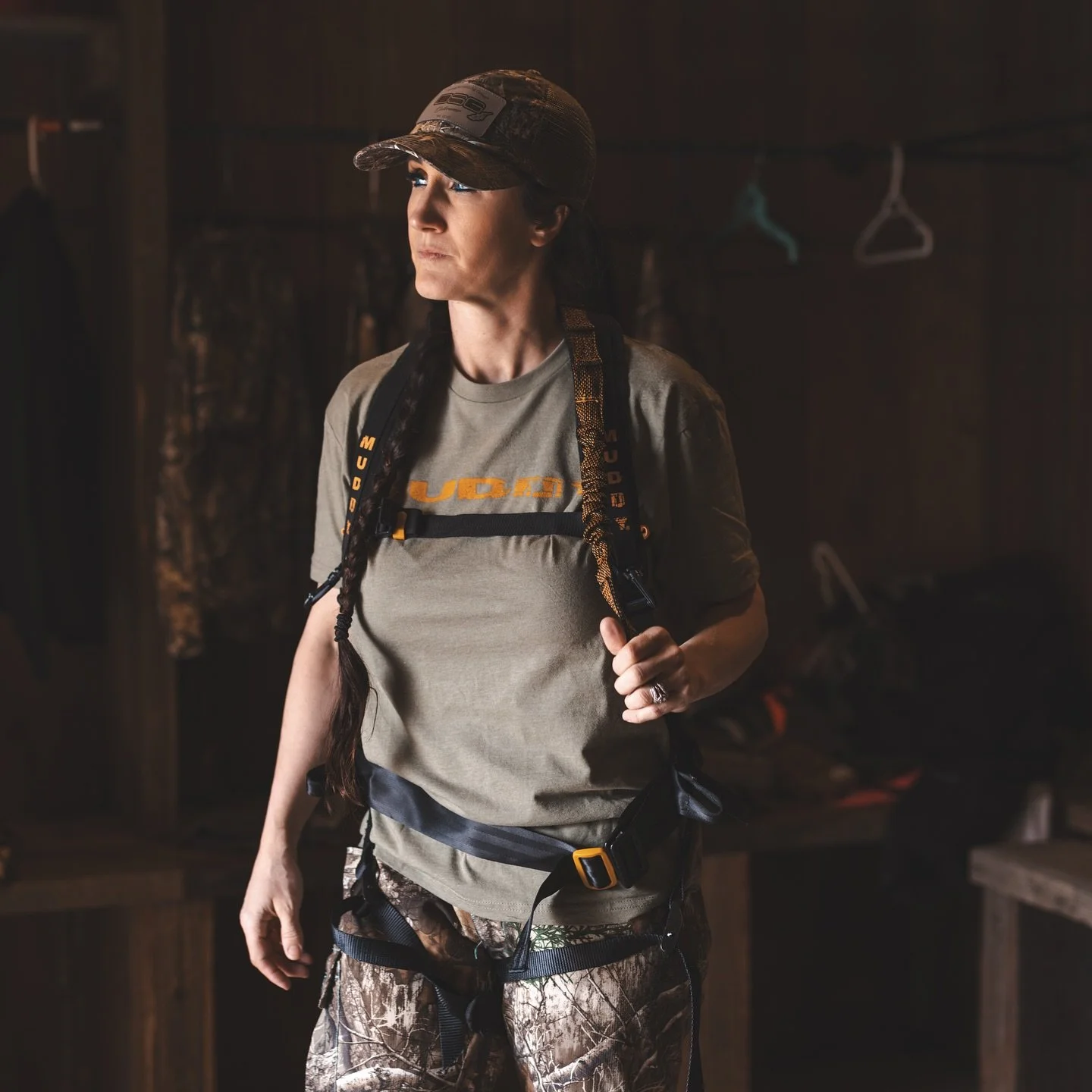 T-shirt weather in mid-November is NOT what I&rsquo;d call ideal hunting conditions&hellip; but that&rsquo;s exactly what we&rsquo;ve got in South Dakota right now with temps pushing into the 70s and even 80s! Sweating it out on stand and hoping the 