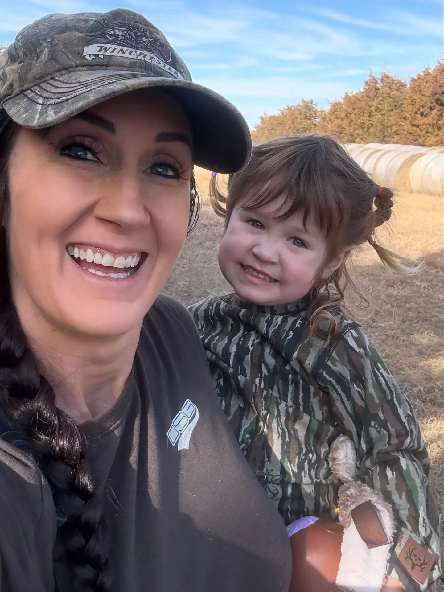 Enjoying the beautiful weather and a day at home with the kids. Rabbits beware&hellip; Jax is on the hunt! 🏹🐇 @realtreeoutdoors @fleetfarmofficial #WinchesterDeadlyPassion