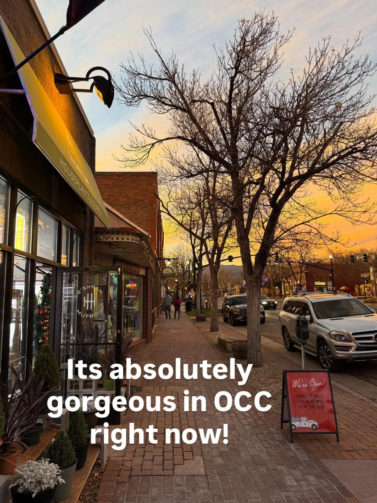 Open all weekend 11:00 to 6:00 (or later) 
And don&rsquo;t forget about Paint a Pot this Sunday!