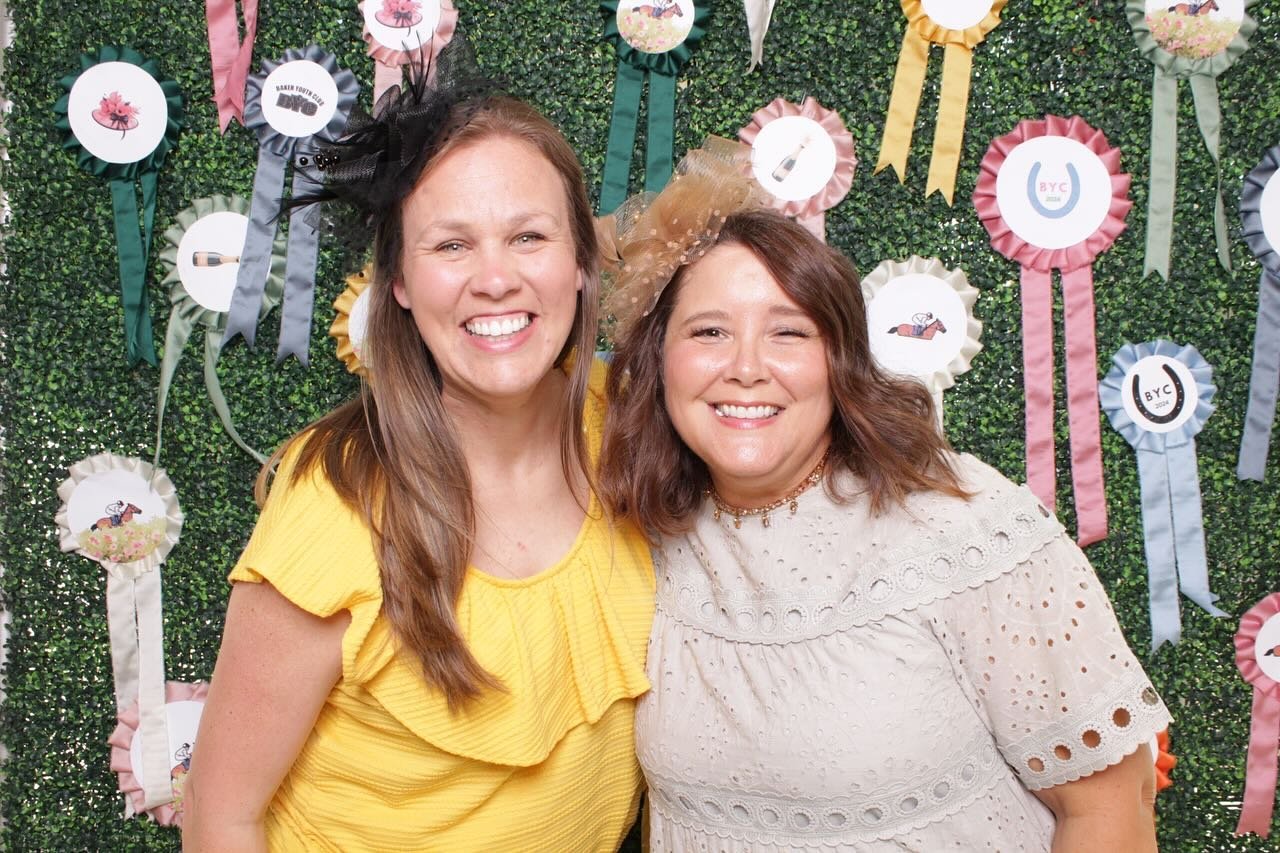 Run for the Roses!  @bakeryouthclub Kentucky Derby Fundraiser Night 2024. &hearts;️🐎 photos available at www.TheJoyfulBoothCo.com