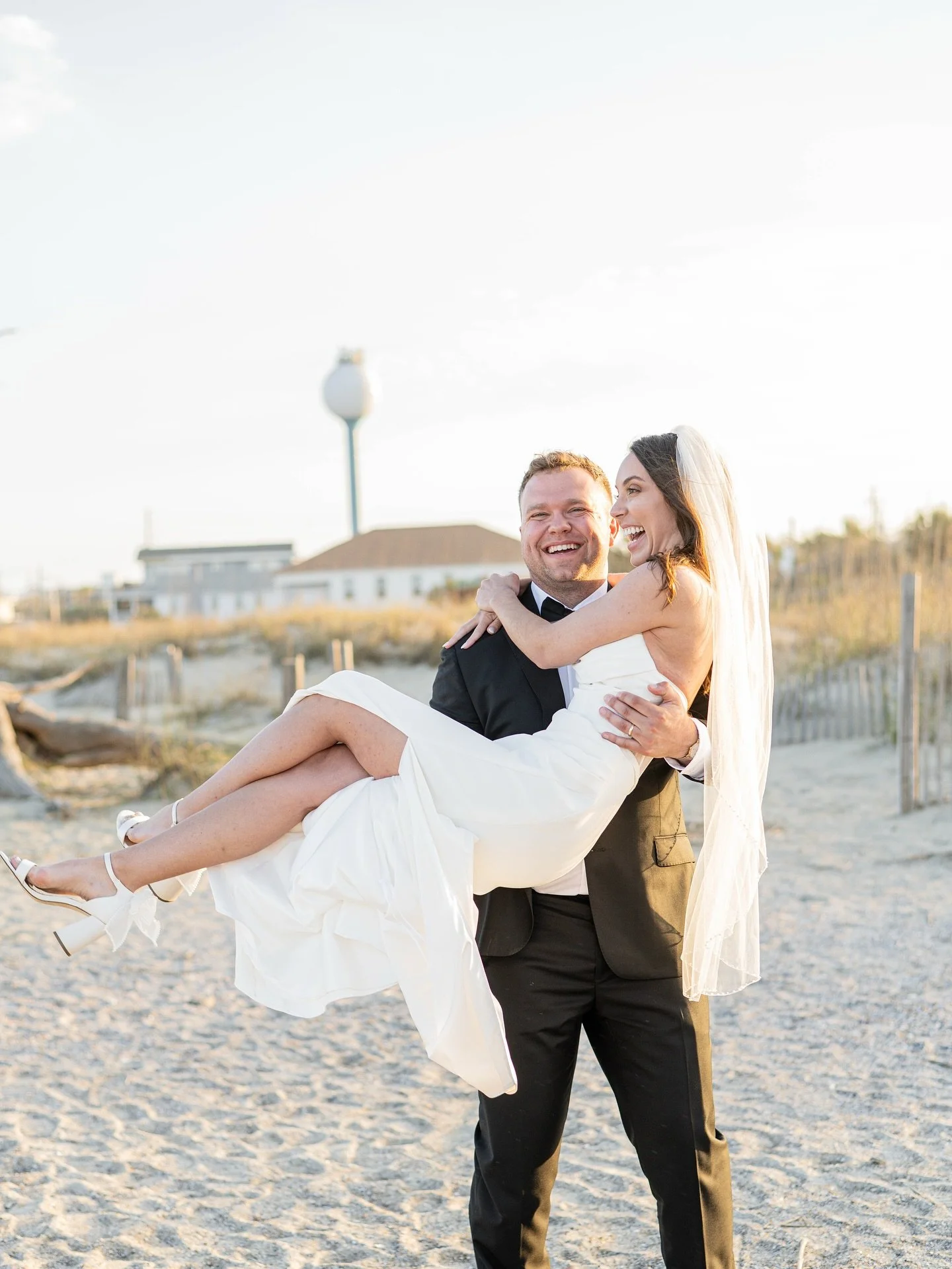 Simple &amp; sweet moments from this spring Tybee Island wedding. A handful of friends and family, a pretty sunset and a bottle of champagne to celebrate - what more could you need? 🤩

Savannah Wedding Photographer | Savannah Ga Weddings | Tybee Isl