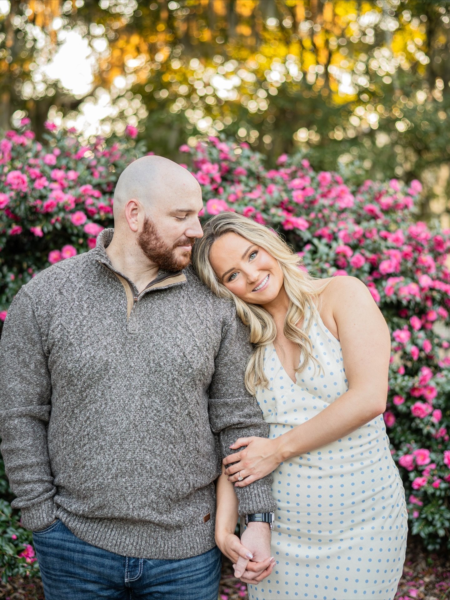 Colleen &amp; Eric ✨ A sneak peek of this gorgeous golden hour Savannah engagement session! 

Savannah Wedding Photography | Savannah Ga Photographer | Georgia Weddings