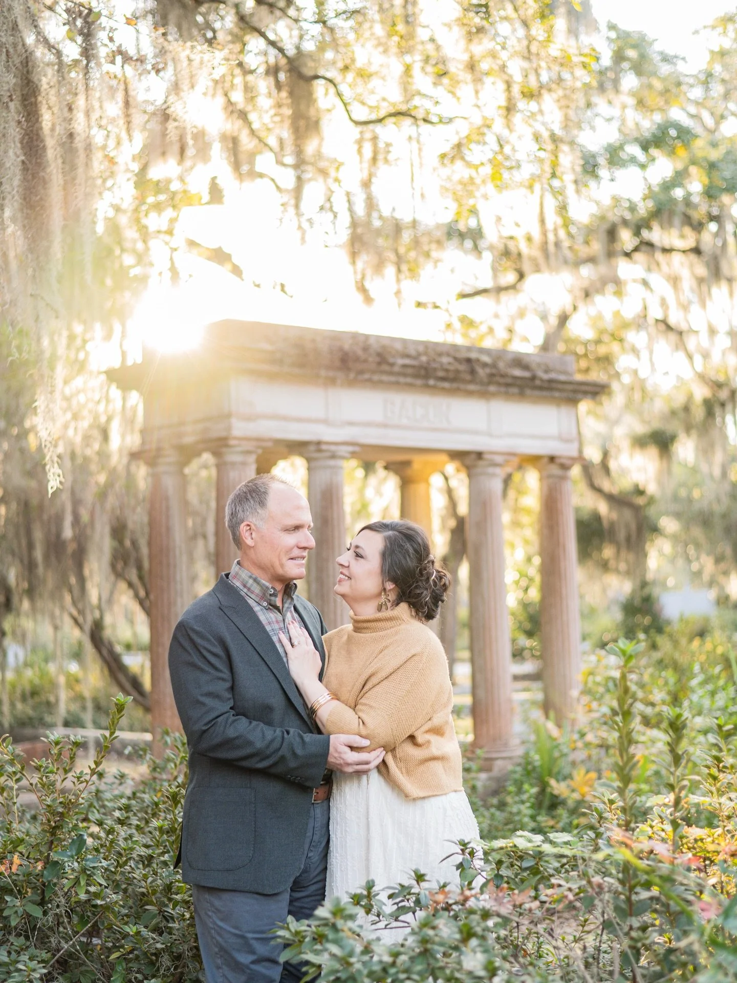 A golden hour anniversary session at Bonaventure with Candice &amp; Milton 🤩 One of the best locations to see those gorgeous live oaks! 

Savannah Wedding Photography | Savannah Photographer | Savannah Elopements