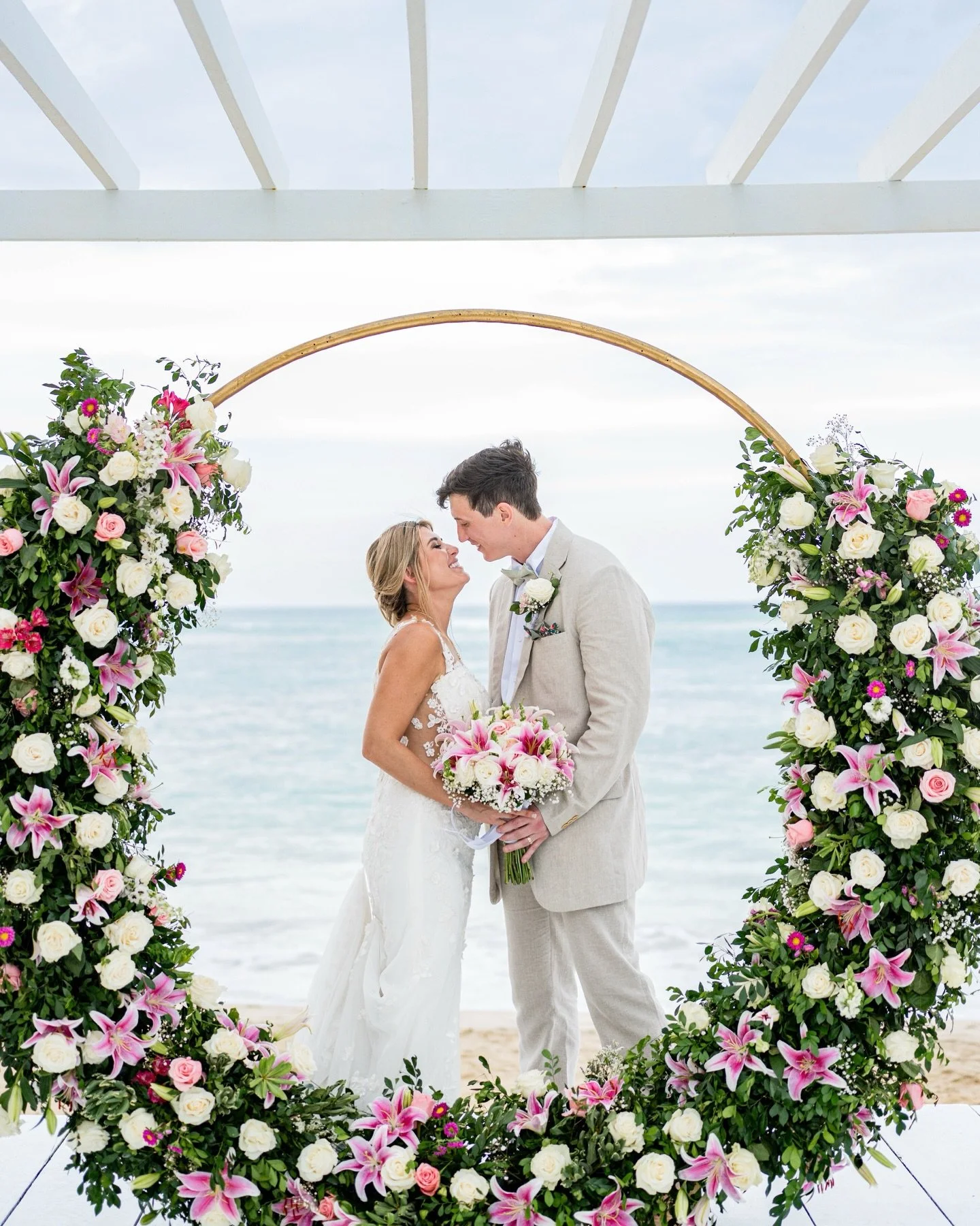 Congrats to Jess &amp; Tyler ✨ Two of the sweetest and goofiest people I know. I&rsquo;m so honored they chose me to travel with them to capture their gorgeous tropical wedding! 

First international wedding ✅