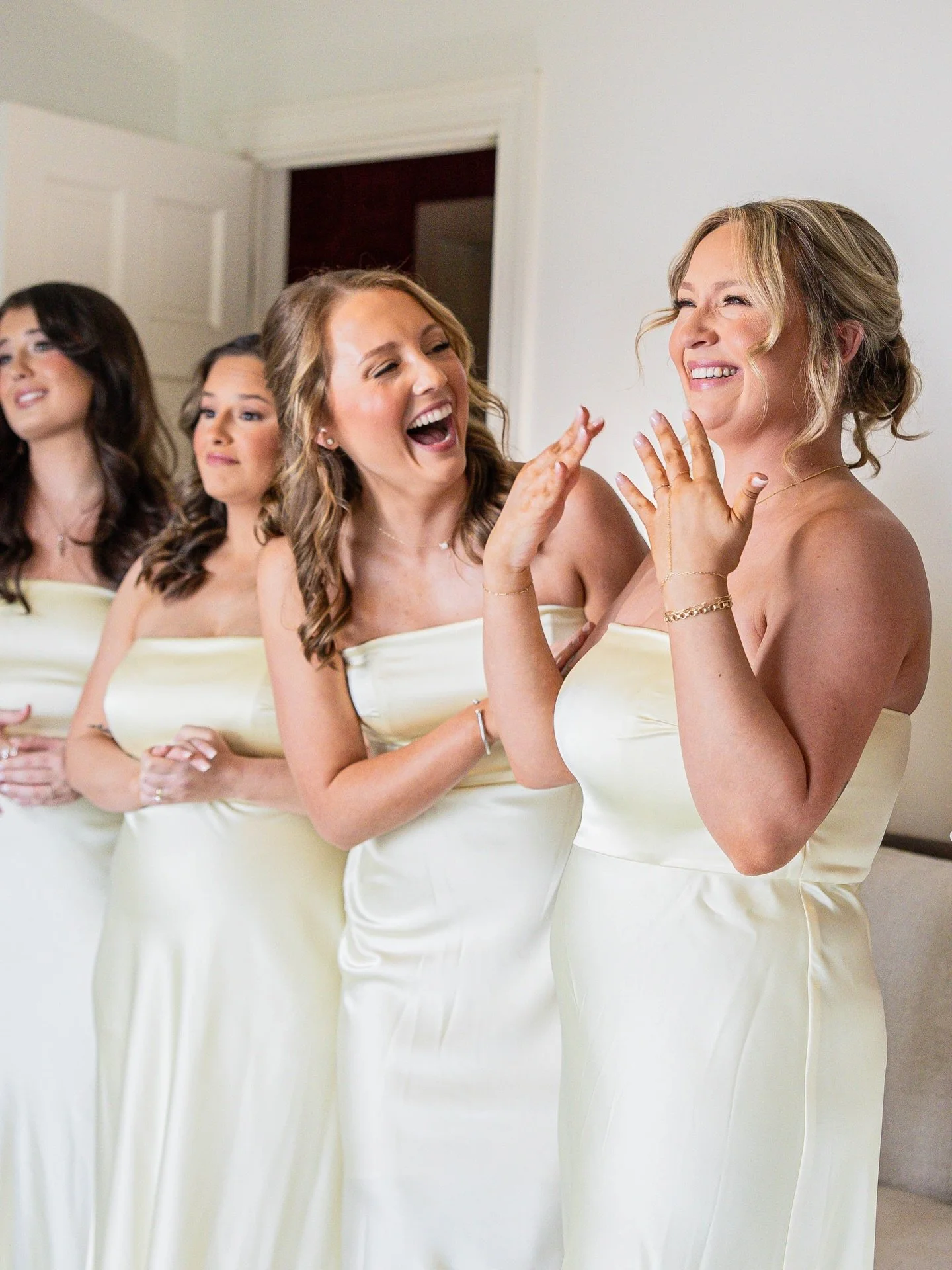 Simple + sweet moments from getting ready with Lilly🤍