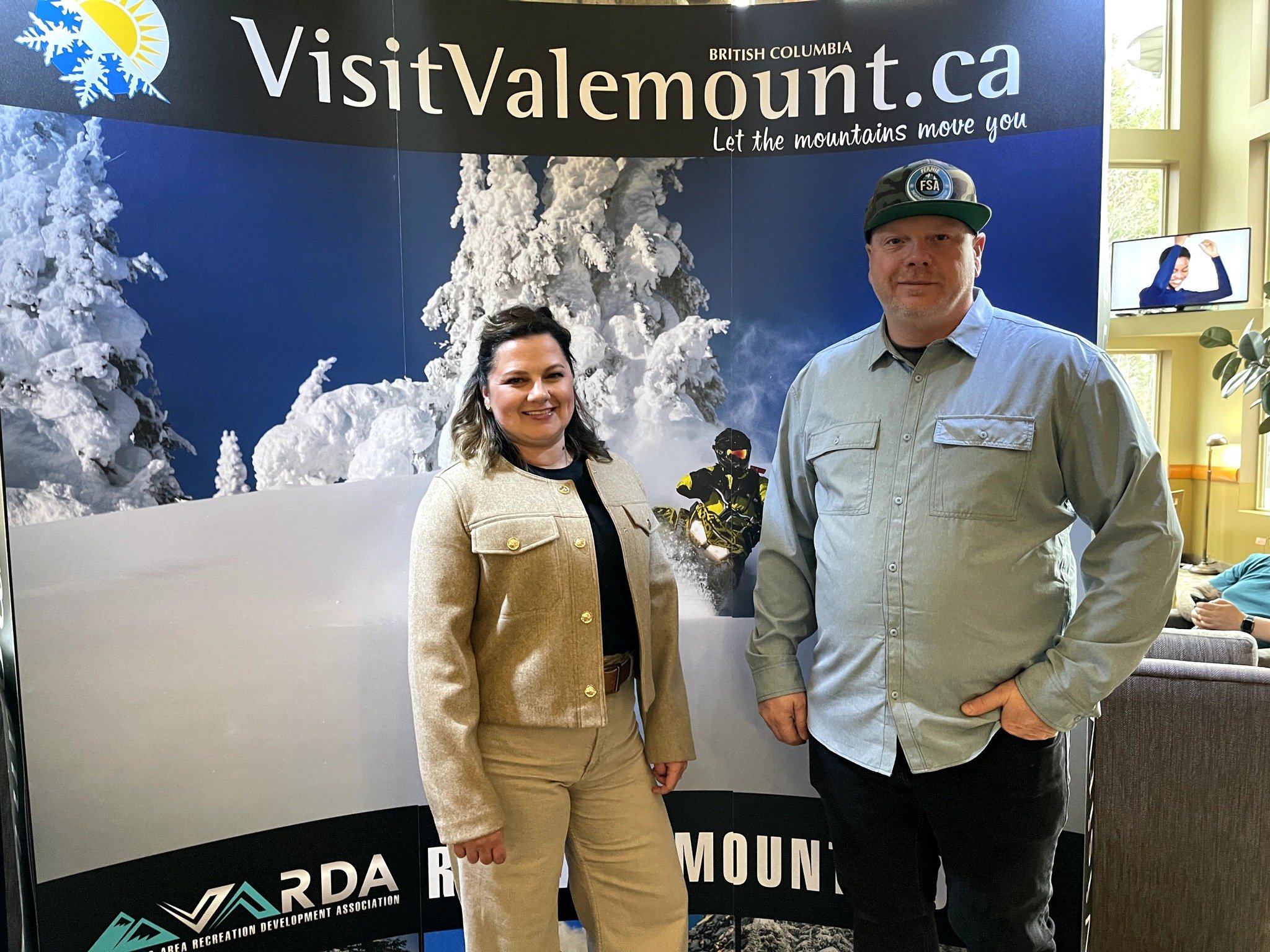 Huge thanks to the amazing village of Valemount, BC, and the @bcsnowmobilefederation for hosting us earlier this month at the BCSF Annual General Meeting and Club Congress. We're immensely grateful for the chance to connect with fellow Federation clu