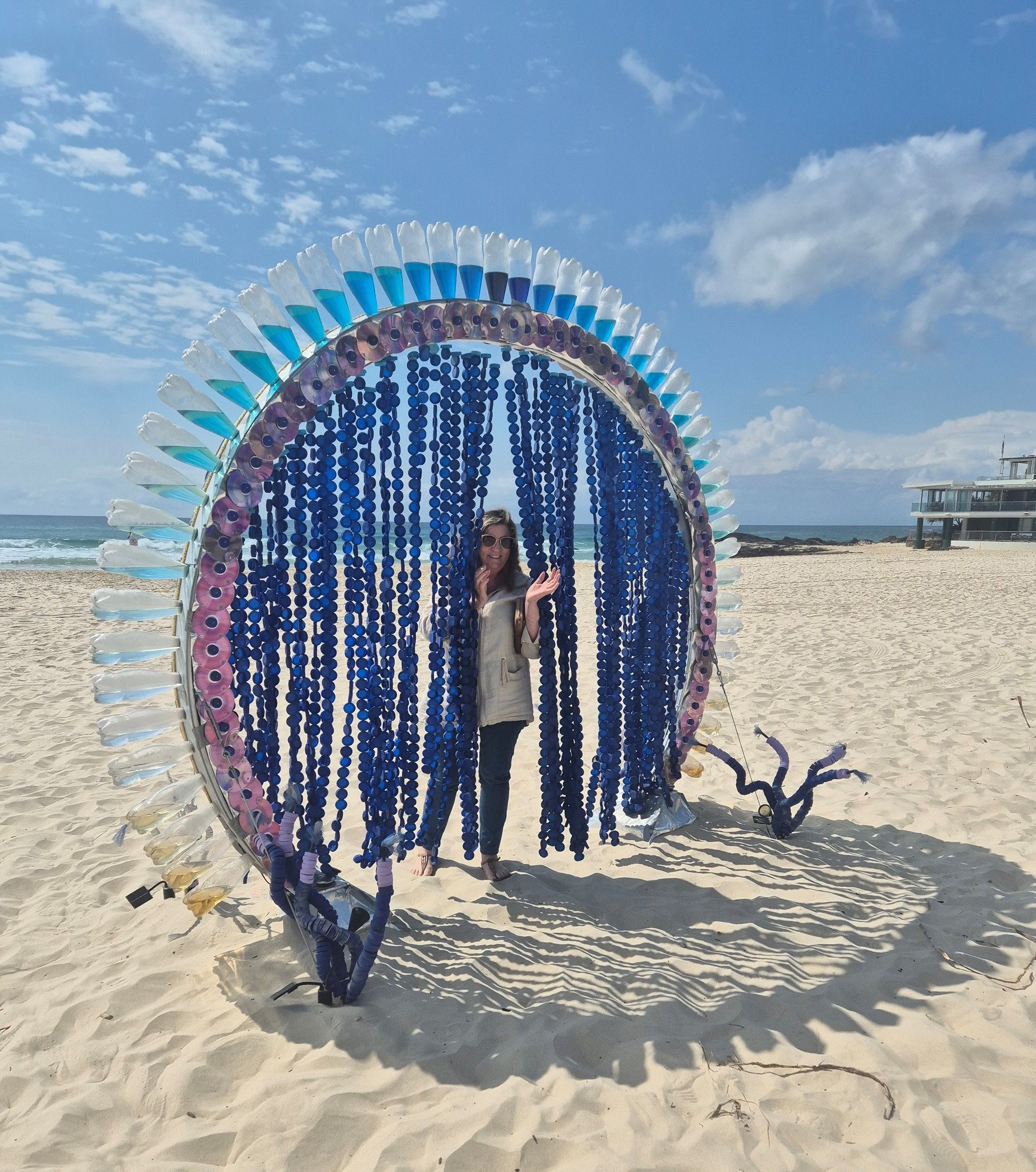 My End of Year blog is live today!
Follow the link to read about what I got up to over the year that was 2024!
.
https://tamlyng.squarespace.com/config/pages/64084a108696c716cfca8719
.
.
.

 #summer #nature #studio #art #artsqueensland #artwork #desi