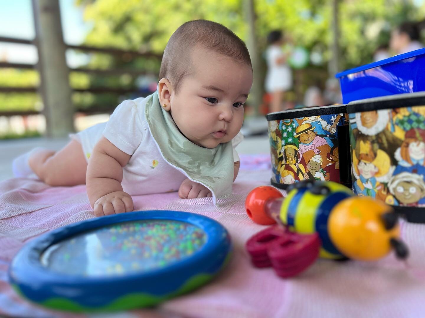 ❣️Tummy time cutie!❣️