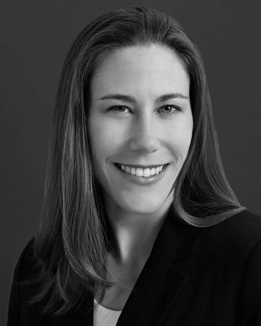 Lindsay Harvey Headshot.jpg