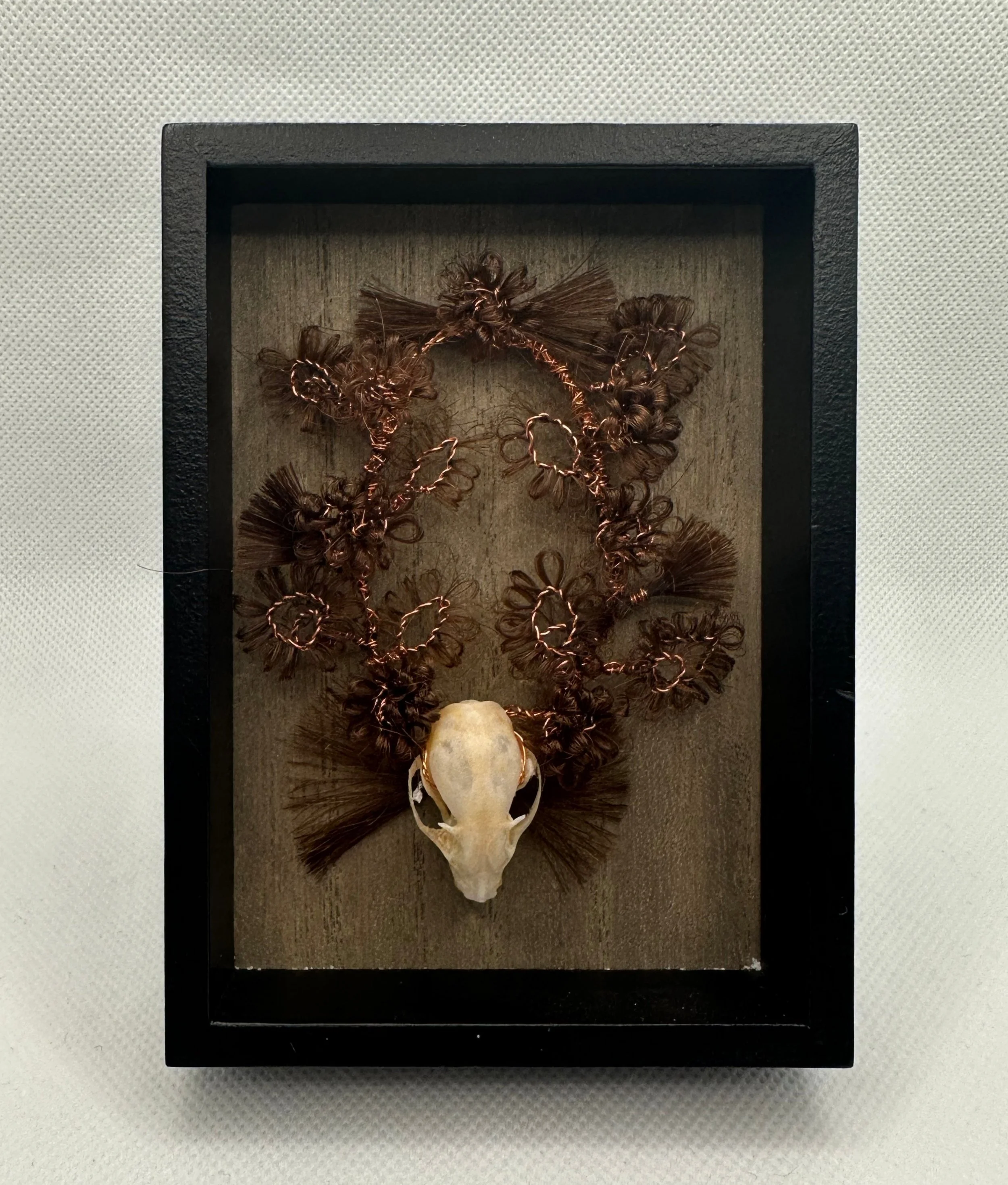 Floral memories: An Introduction to Hairwork