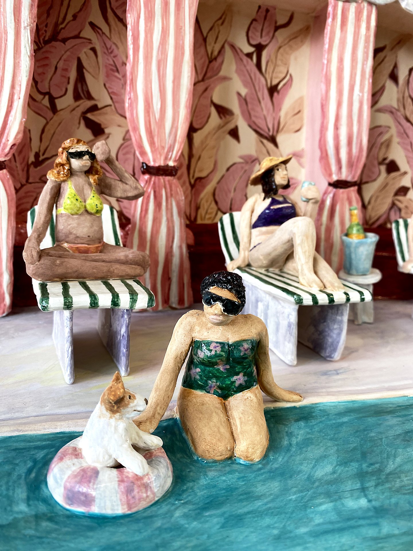 POOLSIDE AT THE BEVERLY HILLS (Detail)