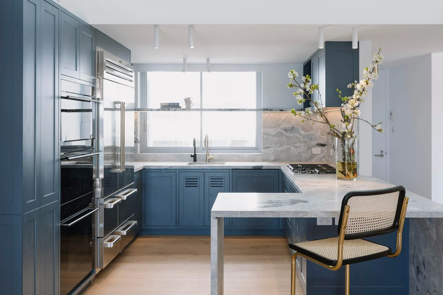 View of High end apartment renovation, Bondi Beach — Brother Nature