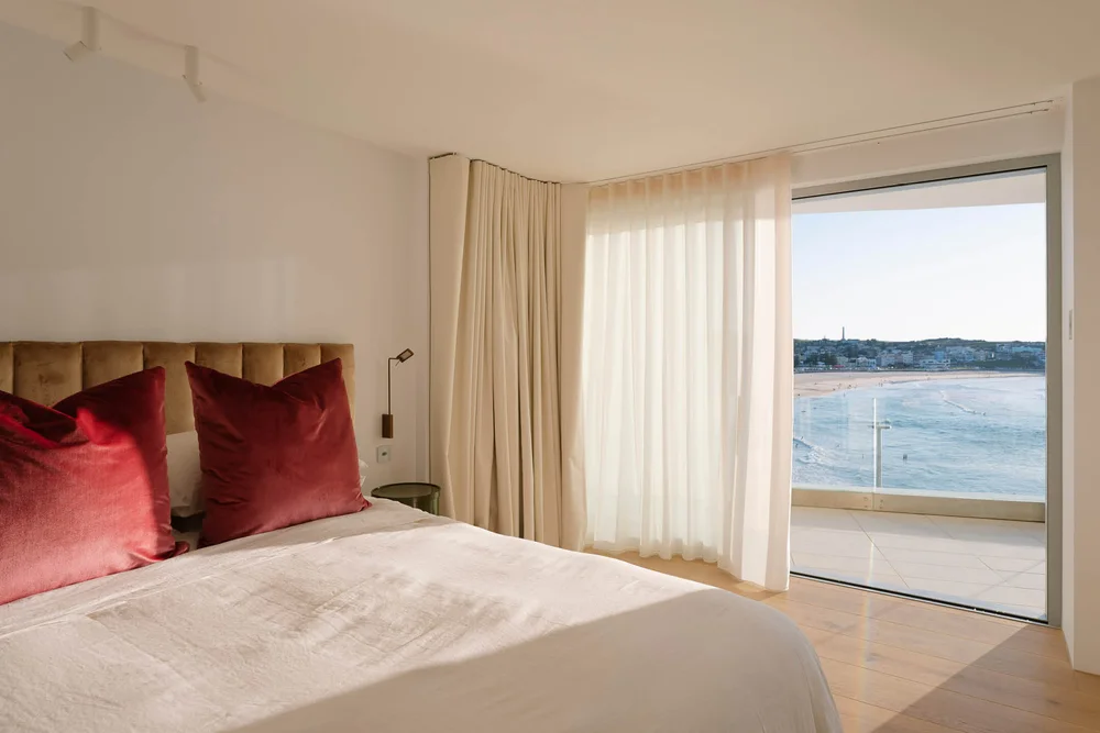 Multi-family house renovation Steinebrunn | FIXIT CH - High-End Apartment Renovation Energy Efficiency