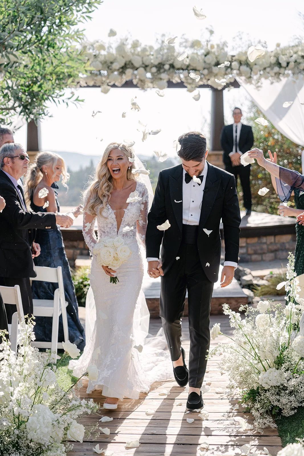 Sunandpeakstudios-AlexisAndEvanWedding-Delivered-365.jpg