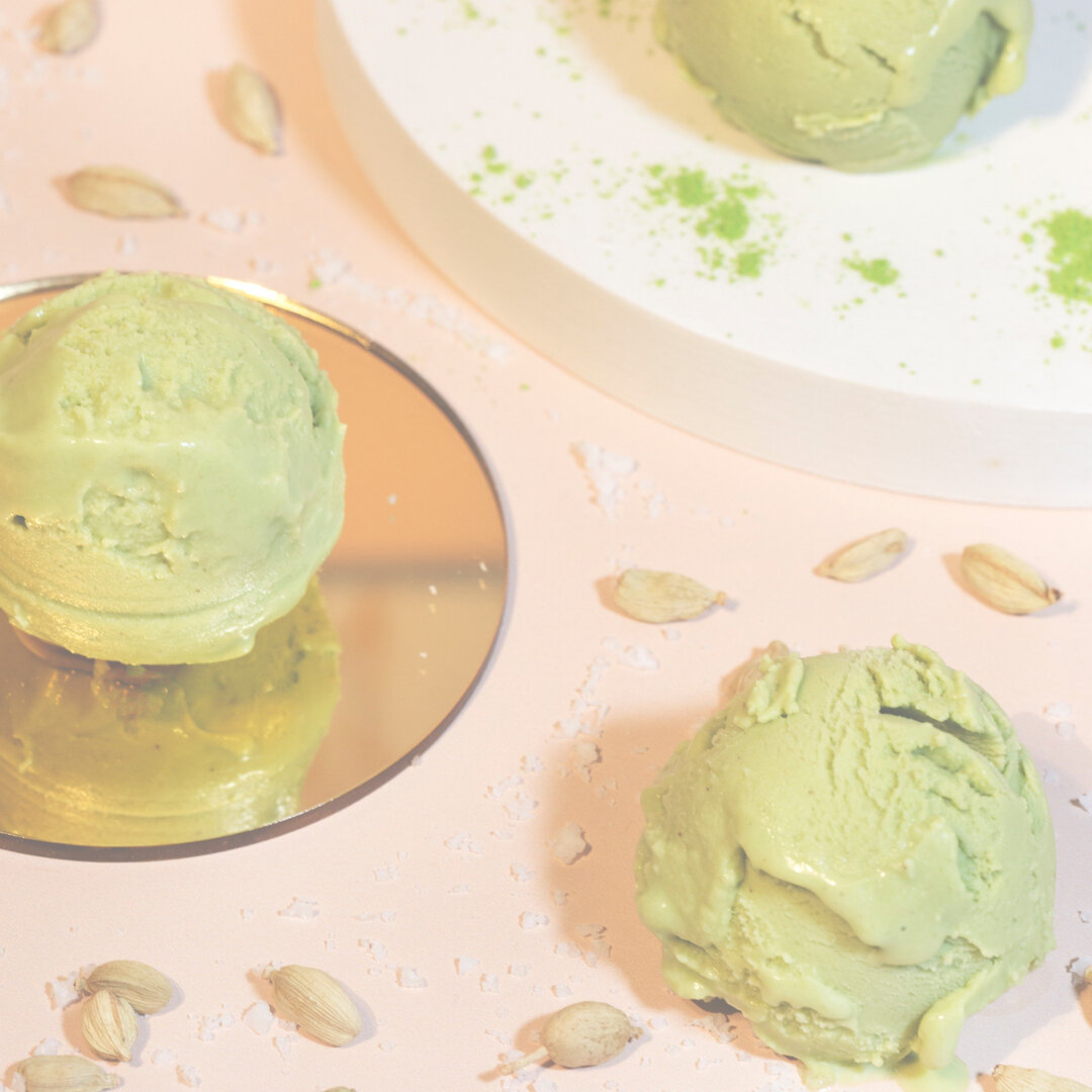 Our delicious Matcha plant-based ice cream has notes of cardamon that are blended to perfection and leave you feeling renewed 🌱⠀⠀⠀⠀⠀⠀⠀⠀⠀
⠀⠀⠀⠀⠀⠀⠀⠀⠀
#moonji #moonjilifestyle #moonjiicecream #vegan #veganfood #veganicecream #medicinefood #healingfood #
