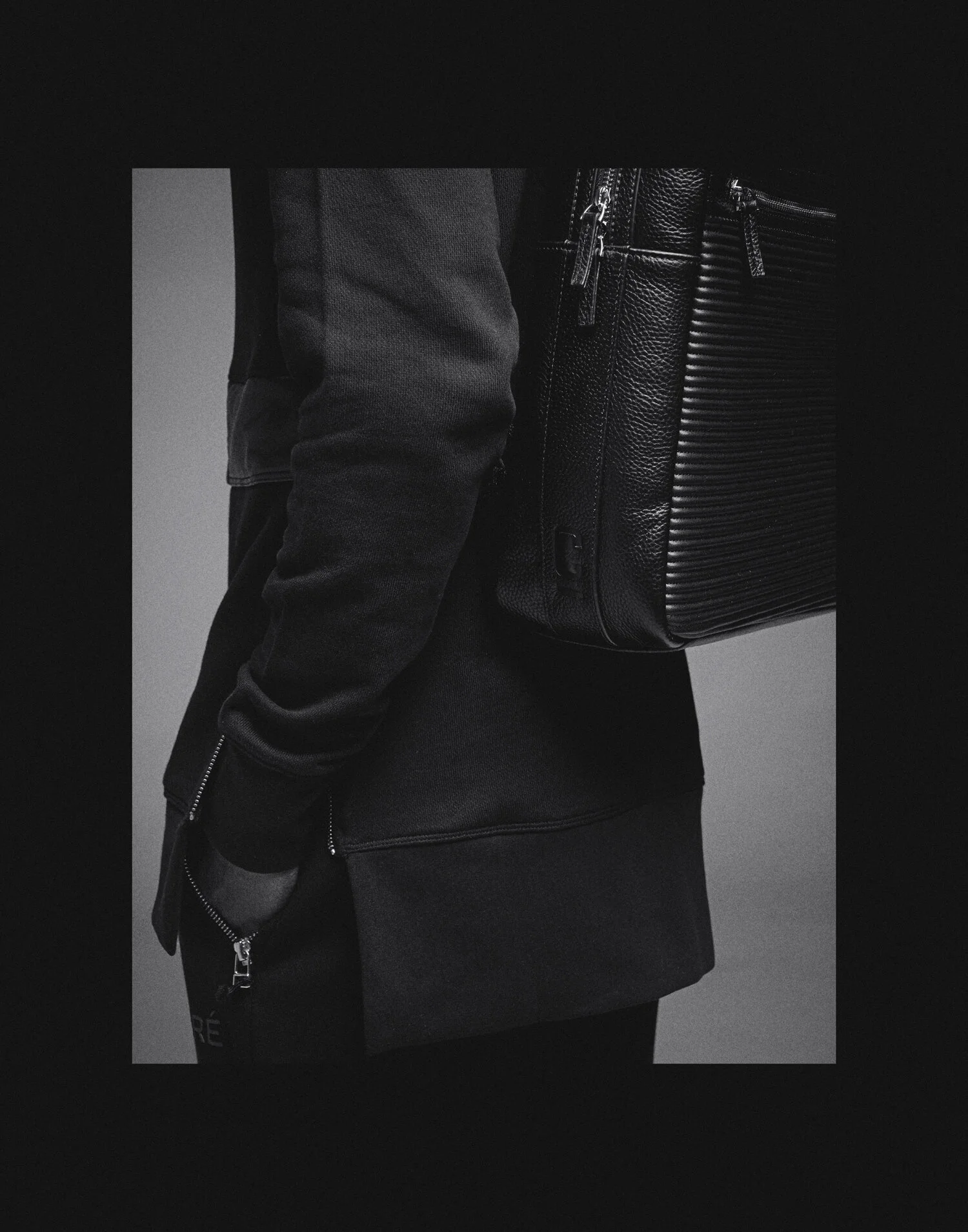 CARRE NOIR CAMPAIGN-015.1.jpg