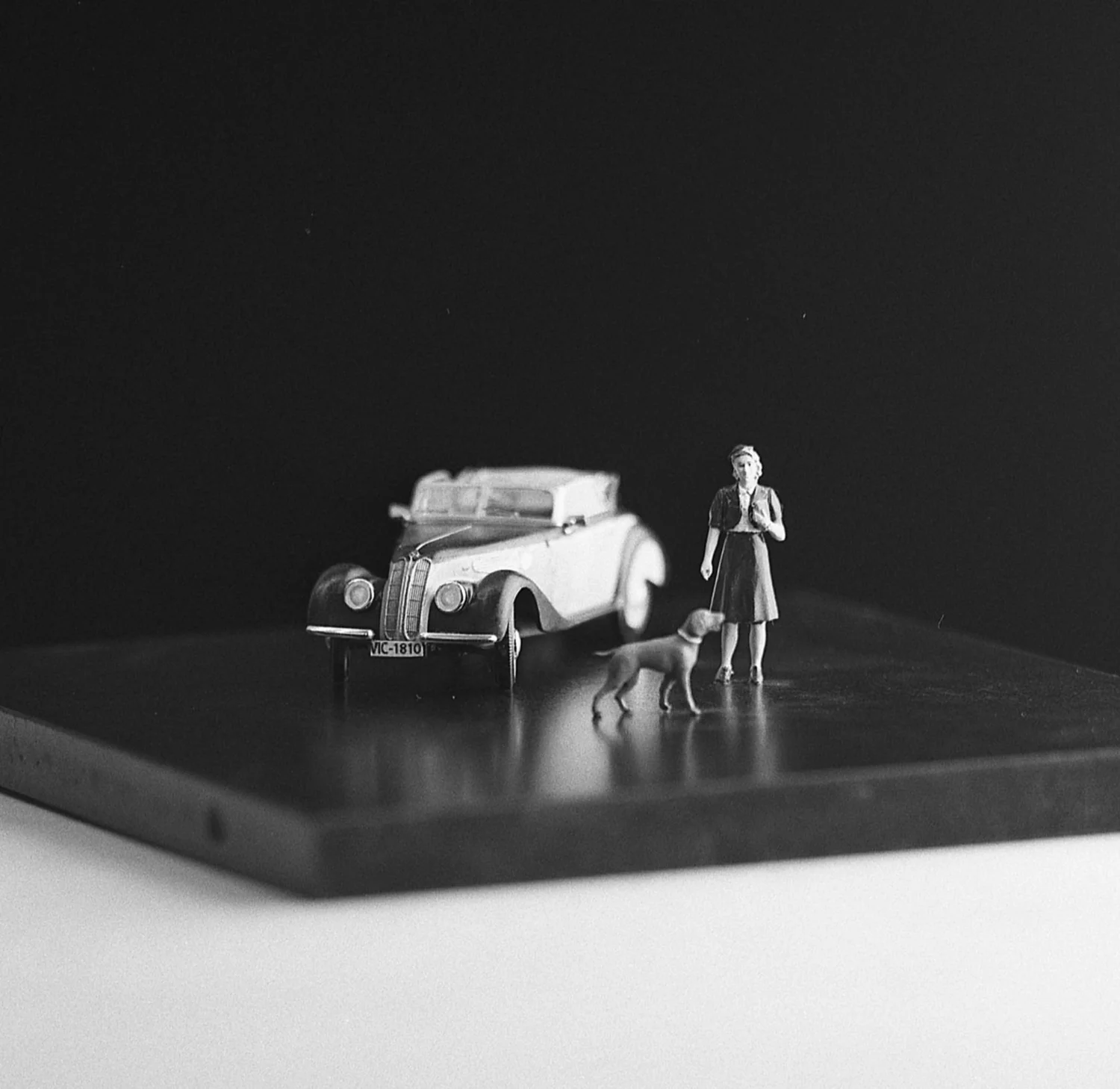 The effect of a red filter on Ilford Delta 100