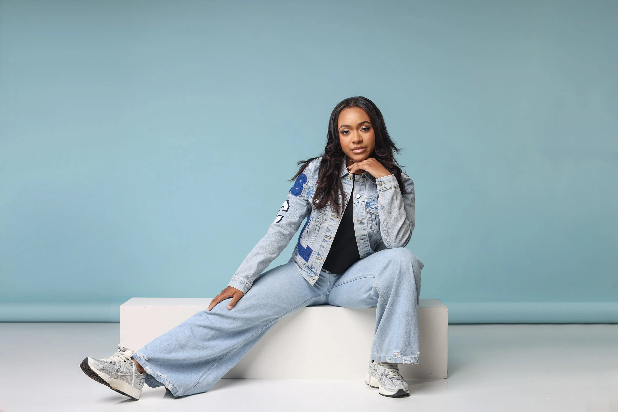 A Parent’s Guide to Senior Portraits: Everything You Need to Know Featuring Camdyn Hagens