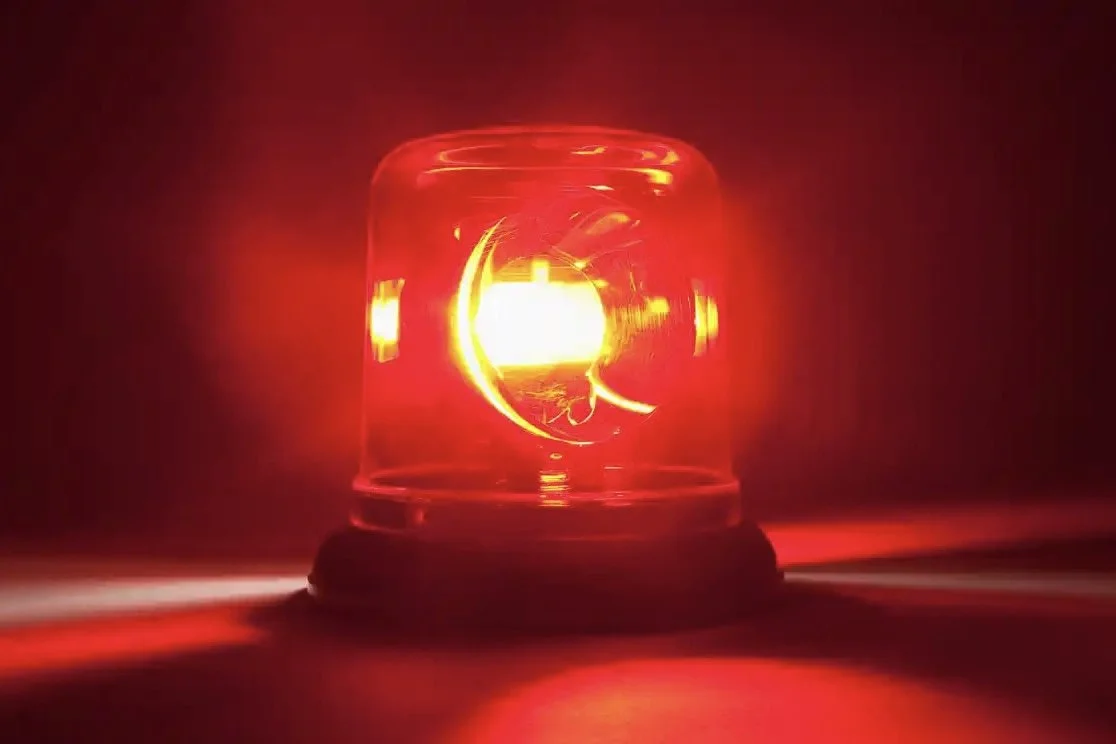 Das Haus hat eine Alarmanlage ??!?