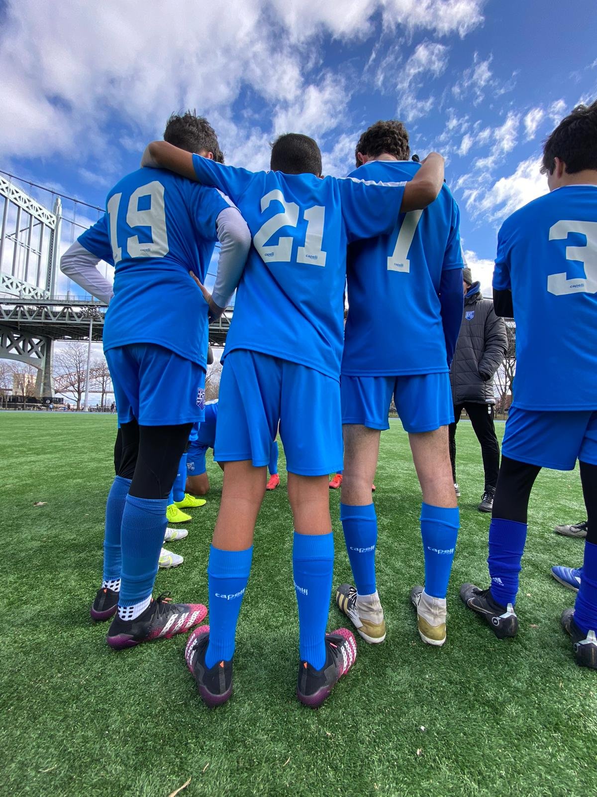 ecbb9cf0-a85b-40c4-8433-e17cabfedfc1.jpg