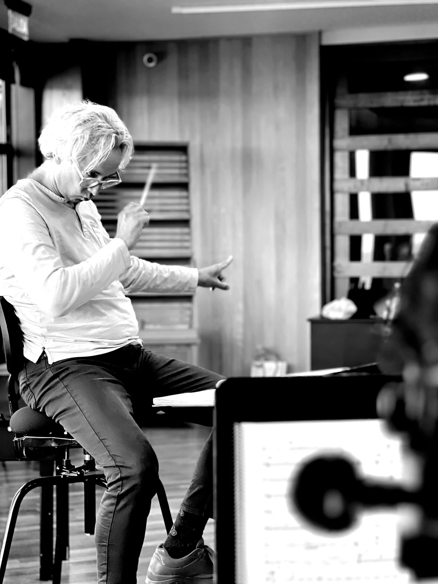 📸&iexcl;Nos gustan las fotos! Sobre todo capturar los momentos de concentraci&oacute;n de quienes componen nuestro equipo. 

Hoy es el turno de l@s incre&iacute;bles m&uacute;sicas y m&uacute;sicos que nos acompa&ntilde;an dando vida a &ldquo;Gloria