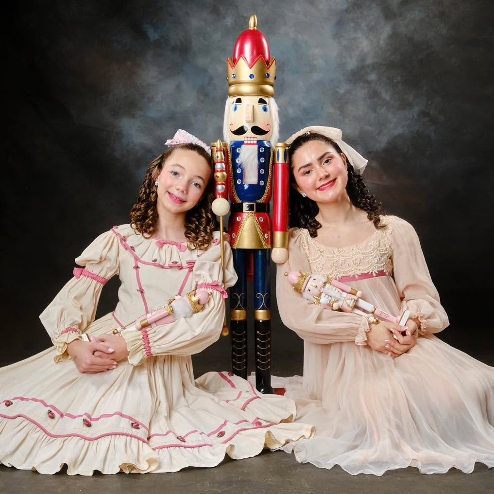 Meet the Claras! 🎀🩰🎀🩰

Abby Mumphrey and Logan Kadden have been cast as Clara for Delta Festival Ballet's 44th production of The Nutcracker. Performances are on December 20th at 6:00pm and 21st at 2:00pm at Mahalia Jackson Theater accompanied by 