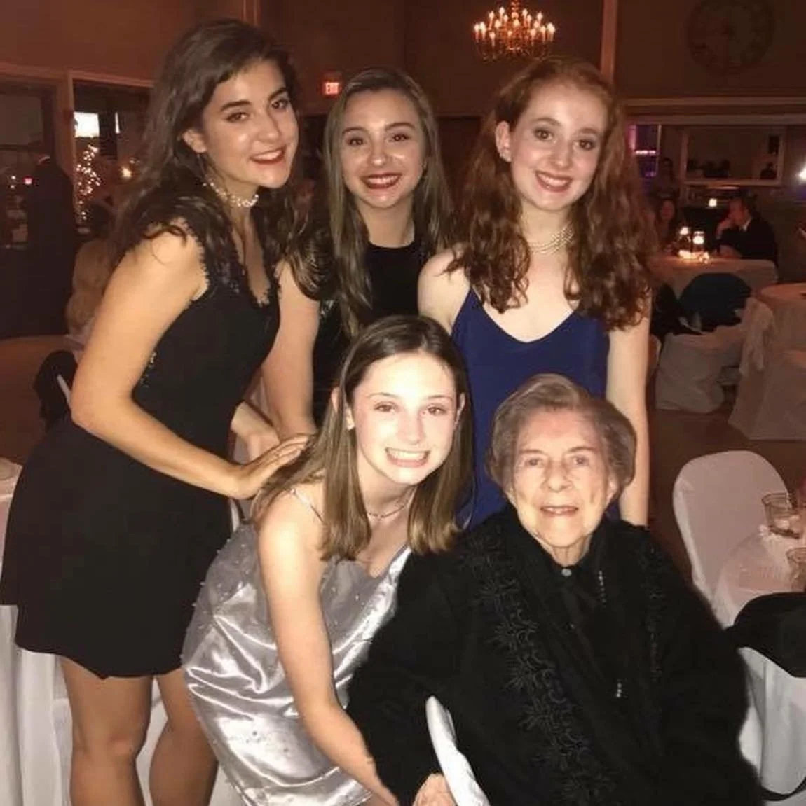 TBT to La Fete 2018 Diamond Gala! 
💎🩰💎🩰

Join us for La Fete this Saturday! 
Tickets on sale now.
deltafestivalballet.com

Delta Festival Ballet&rsquo;s Celestial Soir&eacute;e at our annual fundraising gala, La F&ecirc;te du Ballet, on Saturday,