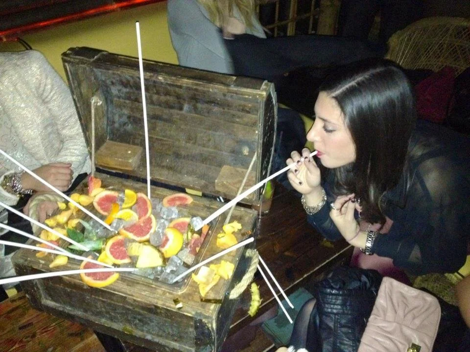 Ch 8: Unrealistic Reality - the crazy clubs in London.