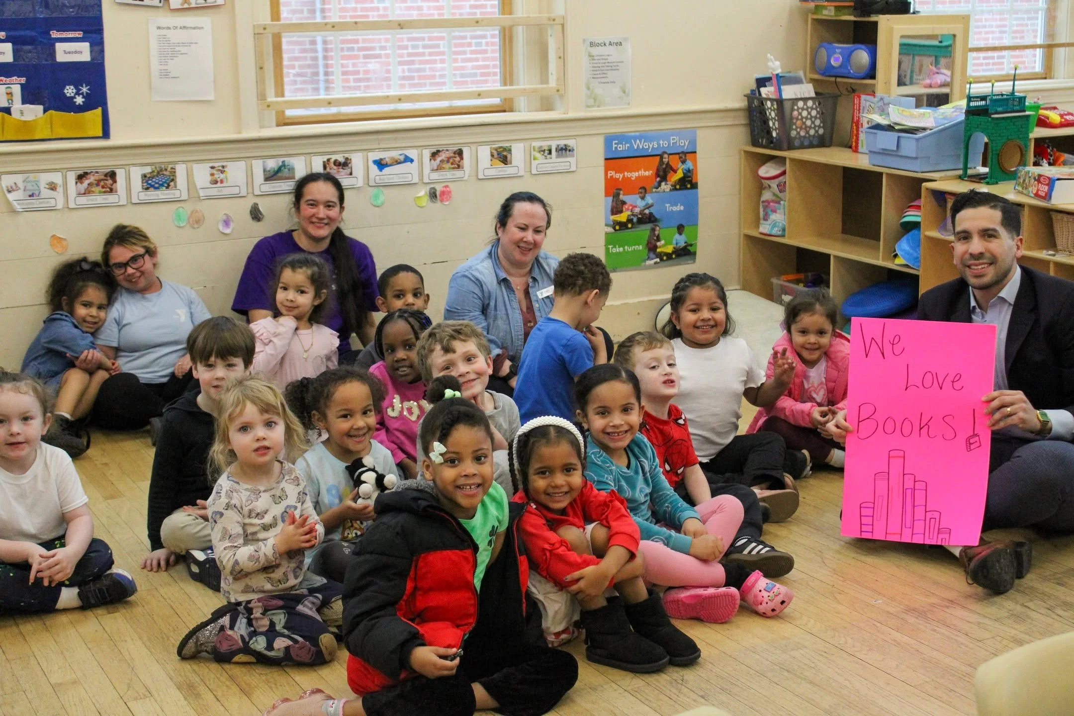 At Alliance, we are proud to highlight community partners and leaders who are working every day to advance early learning and expand opportunities for young children. This month, we are pleased to recognize a meaningful National Reading Month celebra