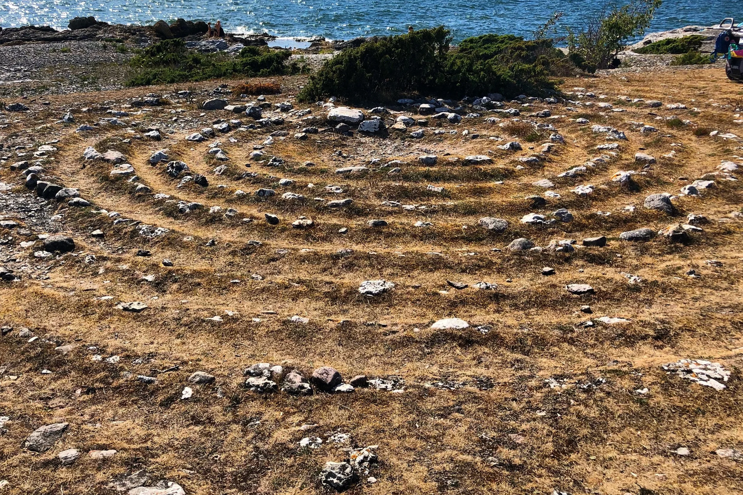 How to Walk a Labyrinth 