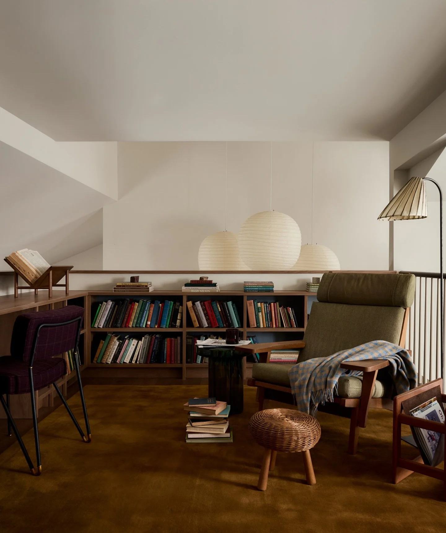 Swipe for some mediocre photos of pretty spectacular spaces coming together! Another banner week with the whole @yondinteriors team just giving 💯. We also launched @thestudiotable_ &mdash; so if you&rsquo;re a designer go check it out, we&rsquo;d lo