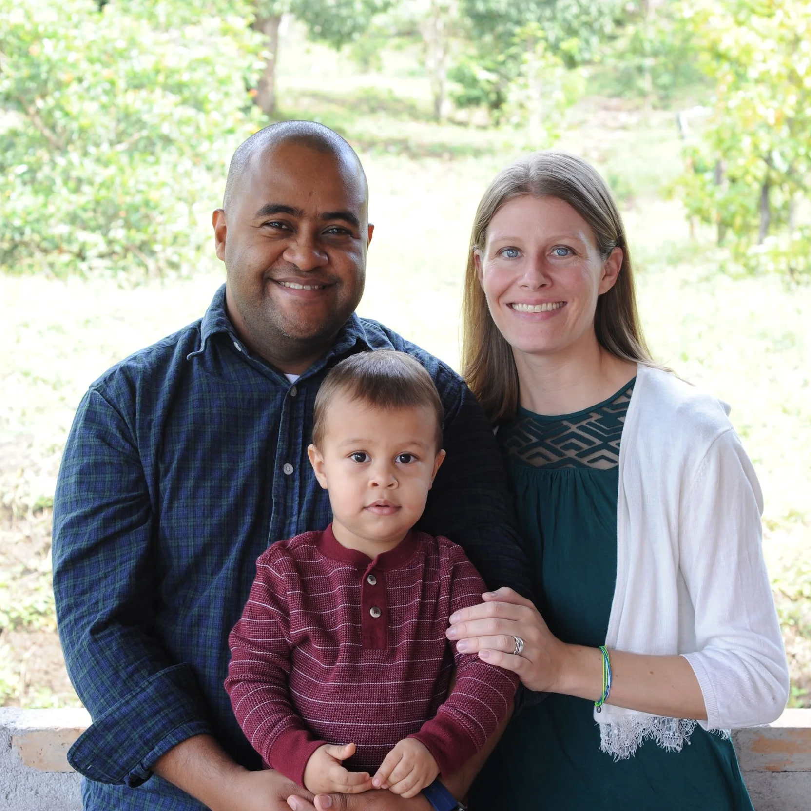 Jose Miguel and Heather Hernandez-Farrell